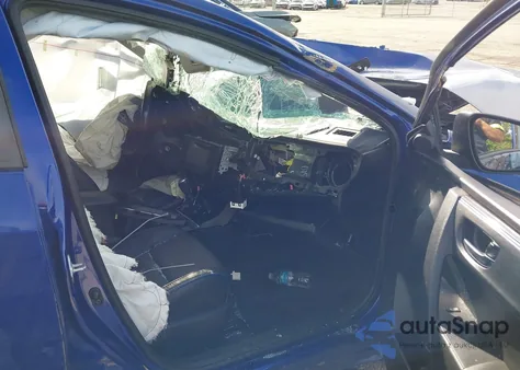 2017 Toyota Corolla Se из США, поврежденный, VIN 5YFBURHE5HP656634